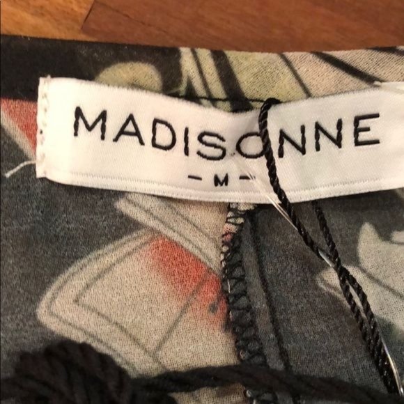 Madisonne boho tassel long sleeve poet top M black, pink - Picture 8 of 8